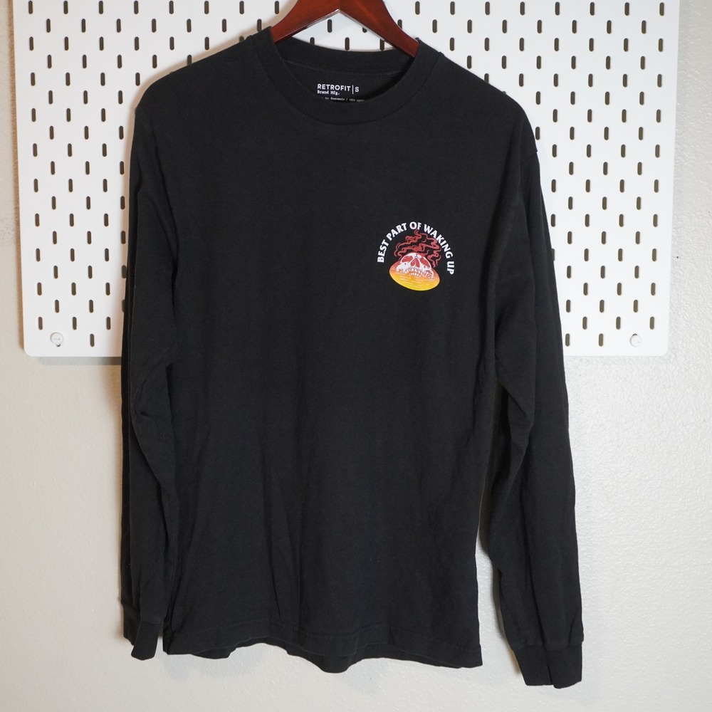 Retrofits Brand Mfg Best Part Of Waking Up Graphic Long Sleeve‎ T-Shirt